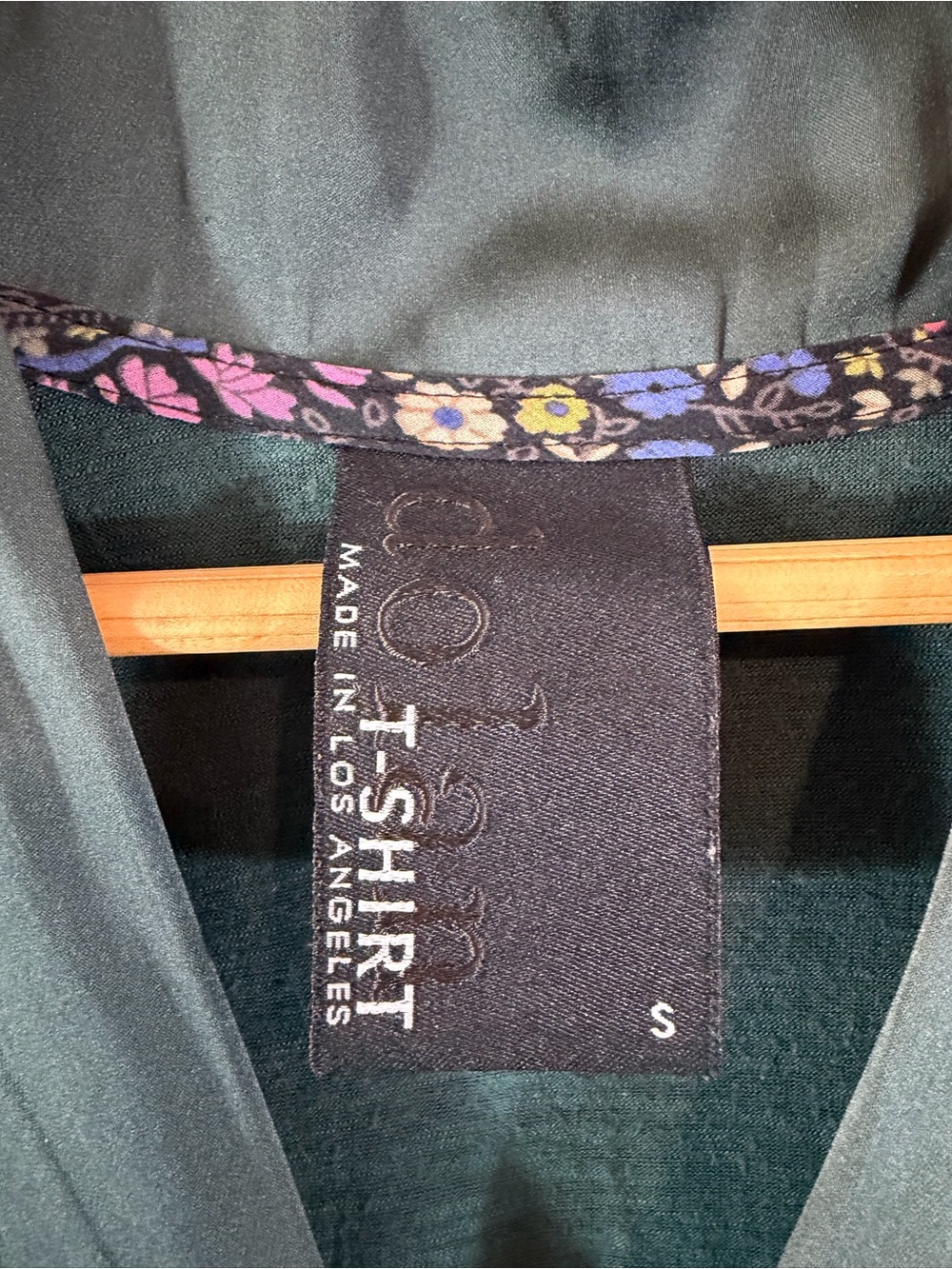 Anthropologie Dolan Green Satin Front Blouse Size S V-Neck Faux Wrap Casual - Picture 5 of 7